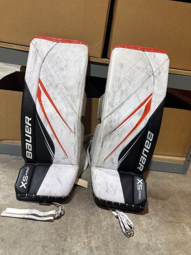 Intermediate Bauer Vapor X5 Pro Goalie Leg Pads | 30"