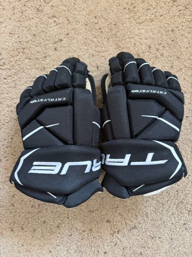 True Catalyst 5X3 Gloves 14" (Used)