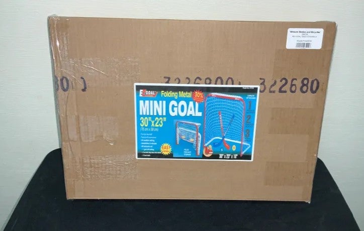 New EZ Goal - Mini Goal folding metal 30” x 23” ( 1 goal, 2 sticks, 3 foam balls )