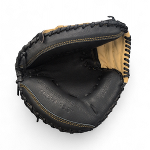 Used All-Star FUTURE STAR BB/SB Catchers RH Throw Black 33 1/2" 11863-S000024981