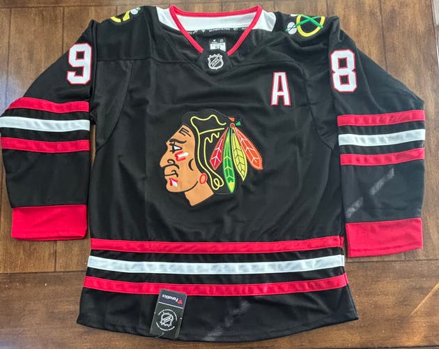 Chicago Blackhawks Connor Bedard Jersey Adult Large (52) NWT
