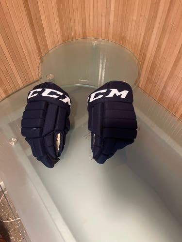 CCM LTP Gloves Navy 12” (Mint condition)