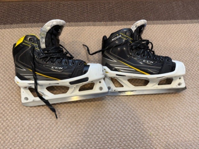 CCM Tacks 6092 Hockey Goalie Skates Regular Width Size 5.5 (Used)