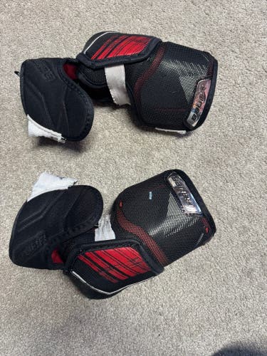 Senior Small Bauer NSX Elbow Pads (Used)