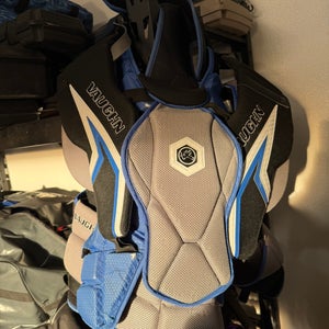 Medium Vaughn SLR3 Goalie Chest Protector (Used)