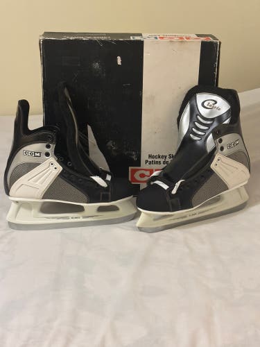 New w/Box Vintage CCM Classic Senior Men’s Ice Hockey Skates 11D