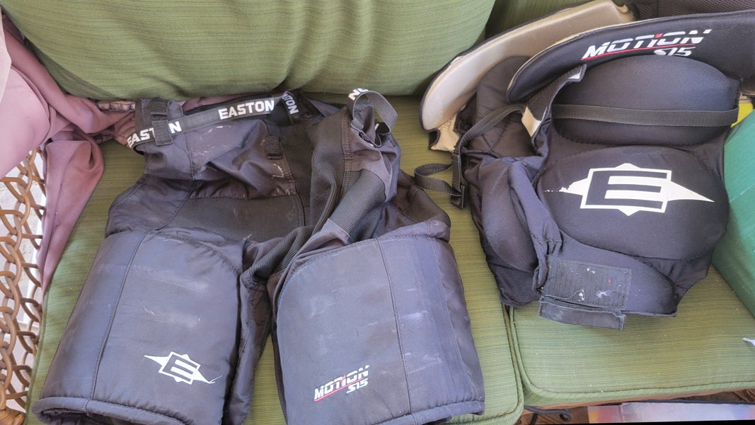 Men's Senior Large Easton Motion S15 Hockey Pants