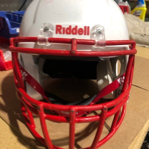 USED RIDDELL SPEED ADULT HELMET - SMALL - WHITE - REJECT