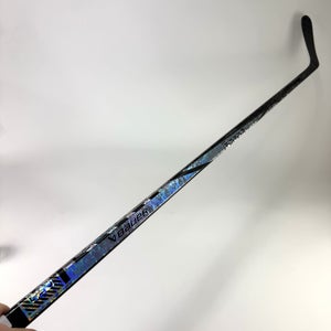New Left Silver Bauer Twitch | 87 Flex Fowler Pro Curve Grip | Fowler | J509