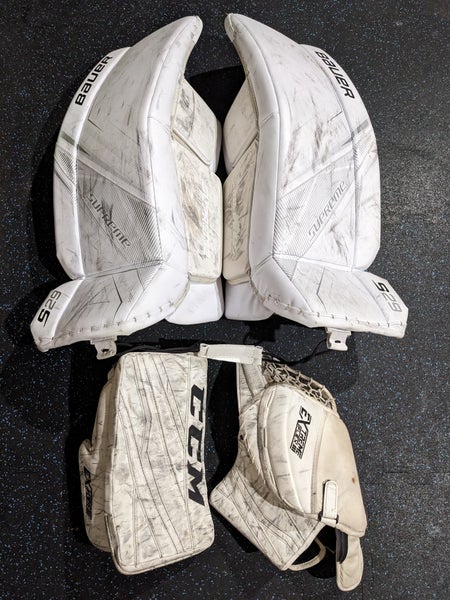 33" Bauer Supreme S29 pads CCM Glove/Blocker