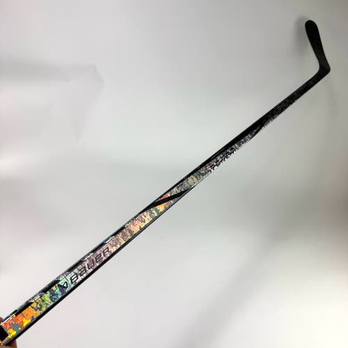 New Left Silver Bauer Twitch | 87 Flex Fowler Pro Curve Grip | Fowler | J512