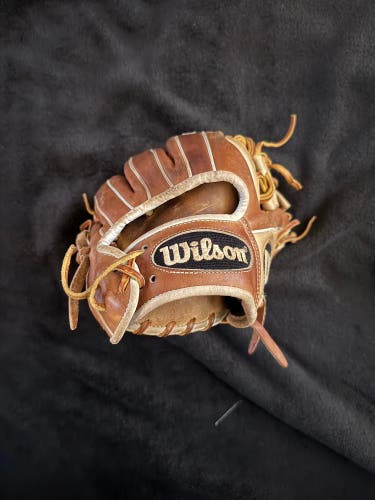 Wilson A2000 1786 RH Infield Baseball Glove 11.5" (Used)