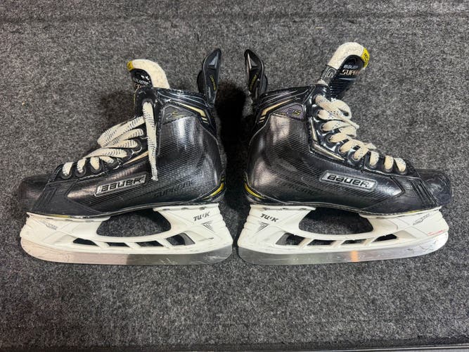 2018 Bauer Supreme 2S Hockey Skates Regular Width Size 5 (Used)