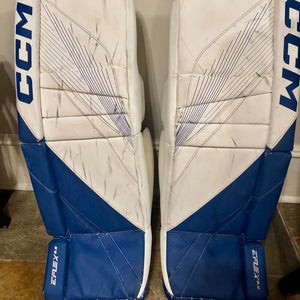 32" 2023 CCM EFlex 6.9 Goalie Leg Pads (Used)
