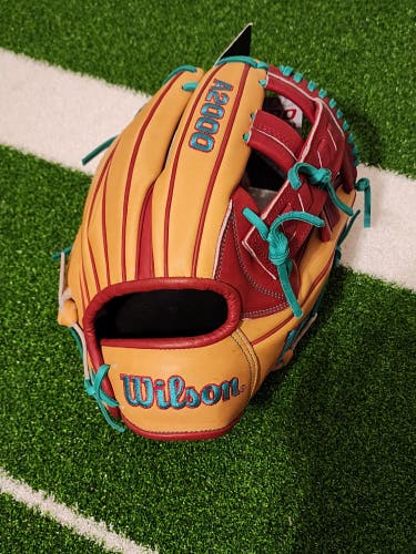 2025 Wilson RH Infield A2000 Baseball Glove 11.5" (New)