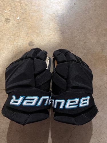 Bauer Vapor Hyperlite Gloves 14" Pro Stock (Used)