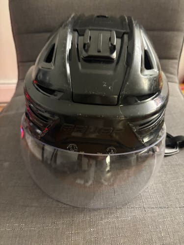 Large Bauer Re-Akt 150 Helmet (Used)