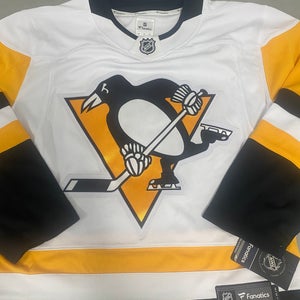 Pittsburgh Penguins mens medium Jersey