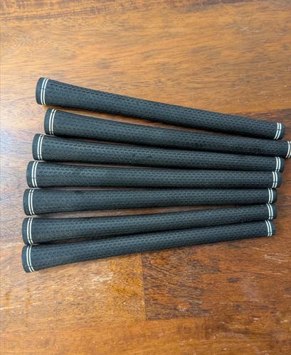 NEW - Set of 7 Lamkin Crossline 360 golf grips
