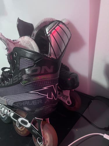 Mission Hockey Skates Narrow Width 6.5 (Used)