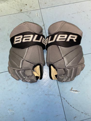 New Bauer Vapor Pro Team Gloves 13" *RARE
