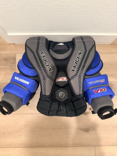 Large Vaughn V10 Goalie Chest Protector (Used)