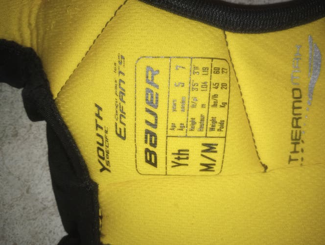 Youth Bauer Supreme TotalOne MX3 Shoulder Pads, Shin Pads, and Elbow Pads (Used)