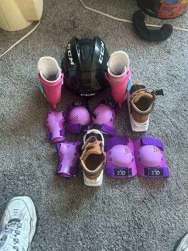 Bauer L'il Champ Hockey Skates 6 (Used)