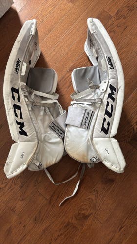 32" CCM Premier Pro Goalie Leg Pads (Used)