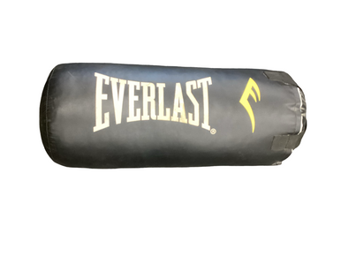 Used Everlast Boxing Heavy Bag Black 40 lb 11613-S000174262