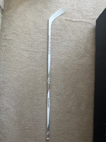 Senior Bauer Proto2 Right Hand Hockey Stick P28 80 Flex (New)