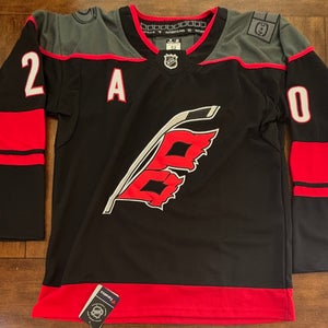 Carolina Hurricanes Sebastian Aho Black Jersey #20 Adult Large (52) NWT