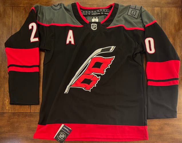 Carolina Hurricanes Sebastian Aho Black Jersey #20 Adult Large (52) NWT