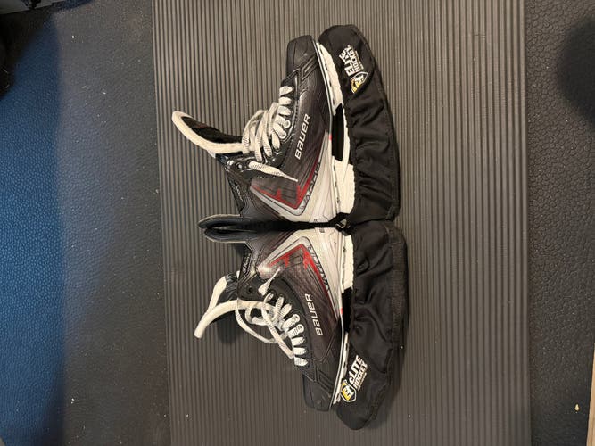 2025 Bauer Vapor Fly40 Hockey Skates 6 (Used)
