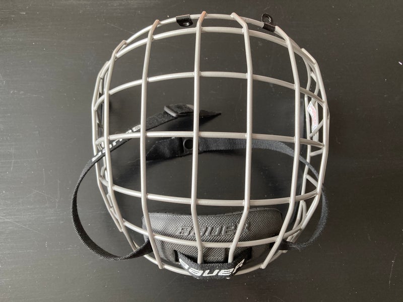 Used Large Bauer True Vision 1 / FM2100 cage