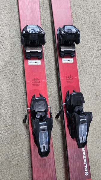 Blizzard Brahma 88, 177 cm All Mountain Skis + Marker Griffon 13