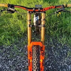 Unisex 2020 Transition Downhill (DH) Bike S (Used)