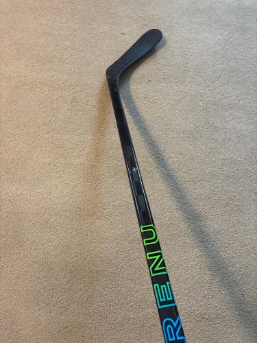 Senior Type X Right Handed Hockey Stick P92 87 Flex (New)