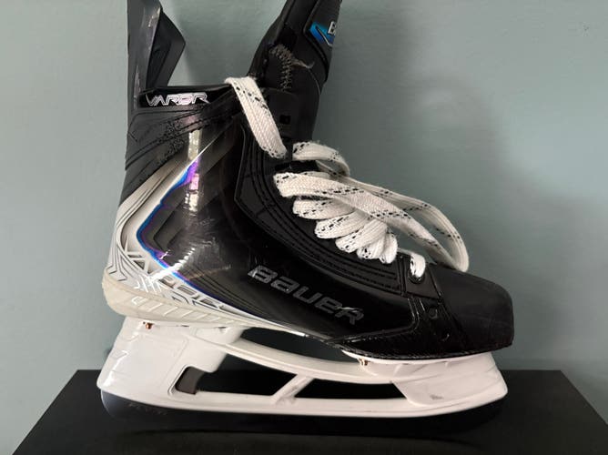 2025 Bauer Vapor Flylite Hockey Skates 8 Fit 1