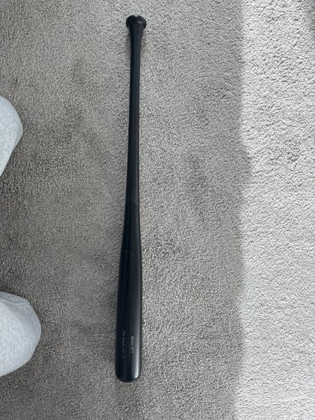 2025 Beaver Bats BBCOR Certified Bat (-3) 30 oz 33" (New)