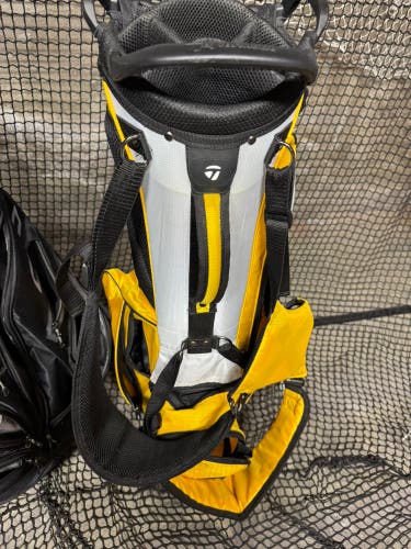 TaylorMade Carry Bag (Used)