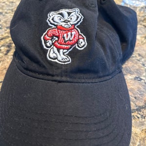 Black Adult Unisex One Size Fits All Hat (Used)