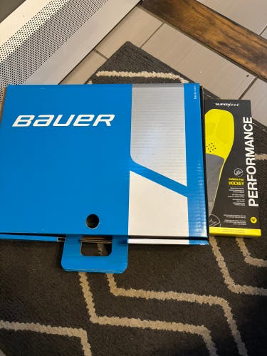 2022 Bauer Supreme M4 Hockey Skates 6 (Used)