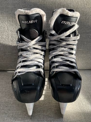 2015 Bauer Nexus 400 Hockey Skates Regular Width Size 1 (Used)