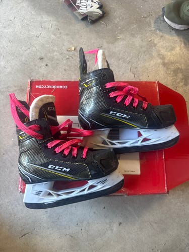 2018 CCM Super Tacks AS1 Hockey Skates 12 (Used)