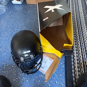 Youth Medium Xenith Helmet (New)