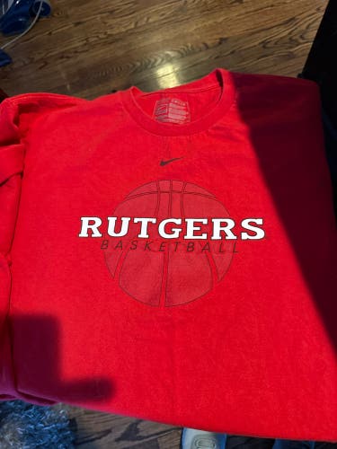 Red XL Men's Nike Shirt (Used)