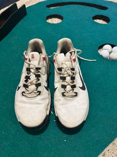 Men's Size M 11.0 (W 12.0) Nike TW ‘13 Golf Shoes (Used)