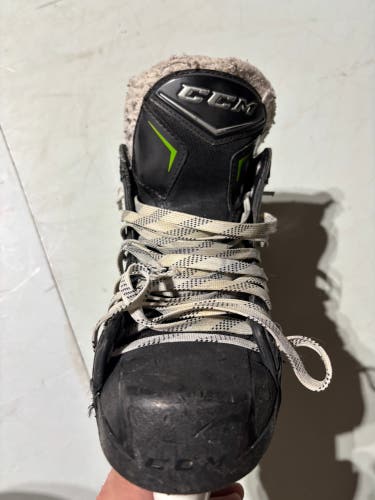 2019 CCM Ribcor 76K Hockey Skates 7 (Used)