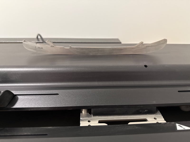 Used Bauer LS2 Runners 254 mm